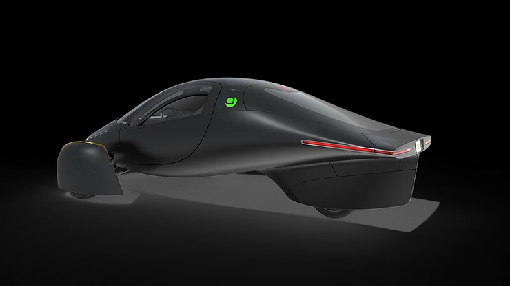 Primer vehículo eléctrico recargable con Energía Solar